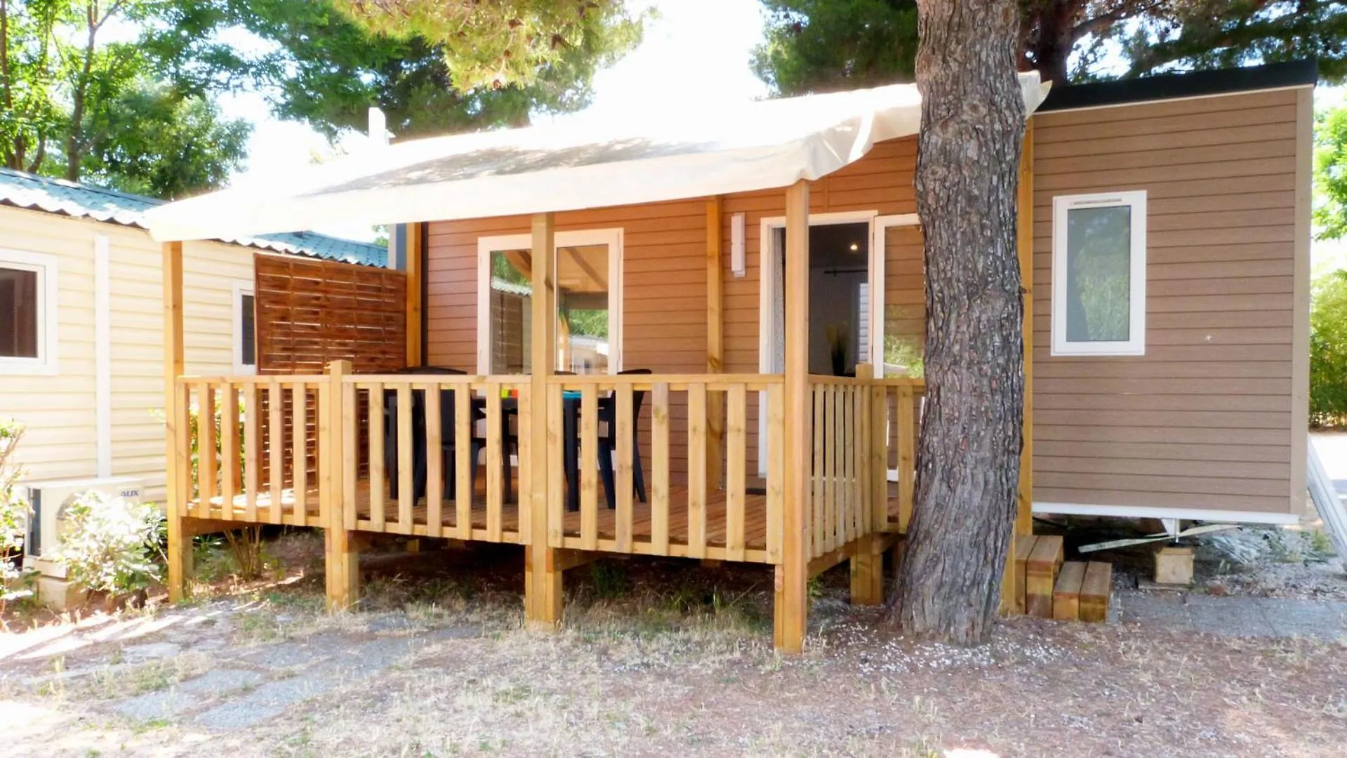 キャンプ場 Camping La Bergerie Plage イエール