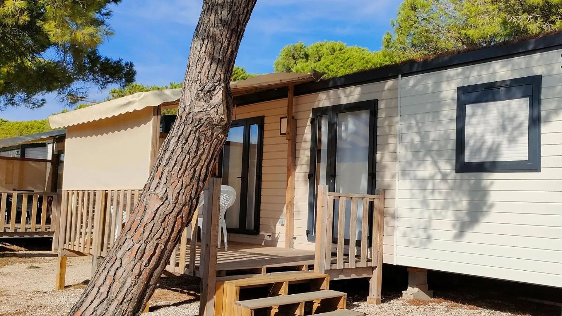 Camping La Bergerie Plage イエール フランス