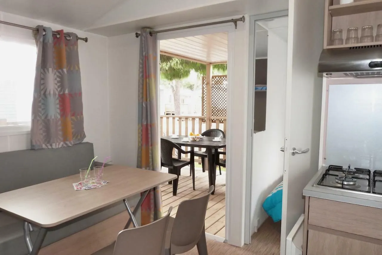 Camping La Bergerie Plage Hyeres 2*,
